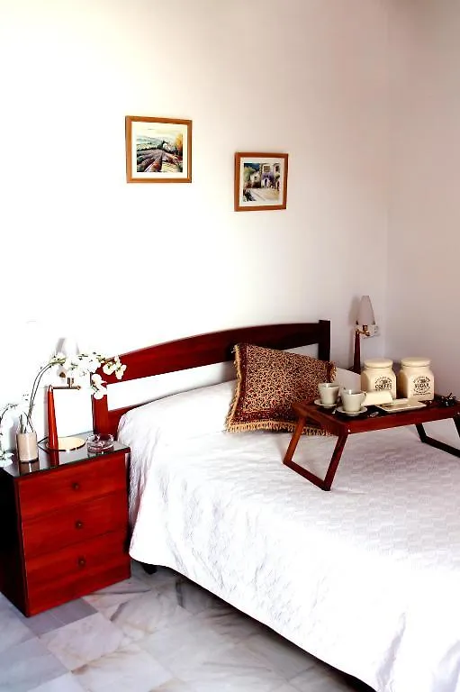 Hostal Don Juan Torre Del Mar 2*,
